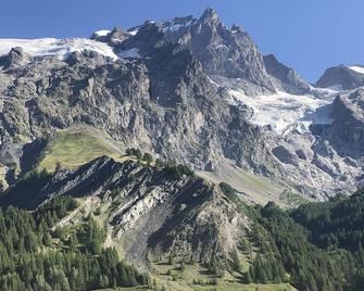 Apartment T2 La Grave - La Grave - Outdoors view