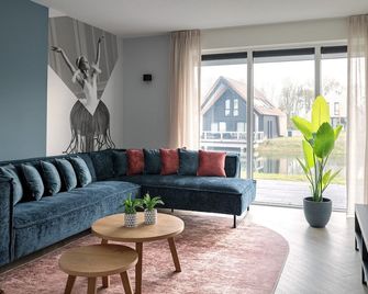 Dormio Resort Nieuwvliet-Bad - Nieuwvliet - 客廳