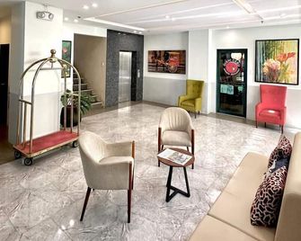 Ace Penzionne - לאפו-לאפו סיטי - לובי