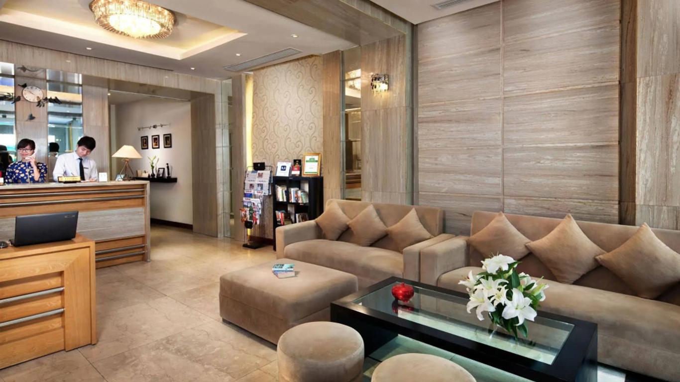 Hanoi Golden Moment Hotel