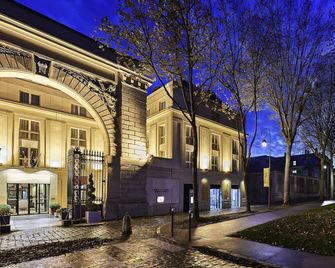 Le Louis Versailles Château - MGallery Collection - Versailles - Gebouw
