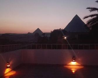 Pyramids Overlook Inn - Guiza - Vista del exterior