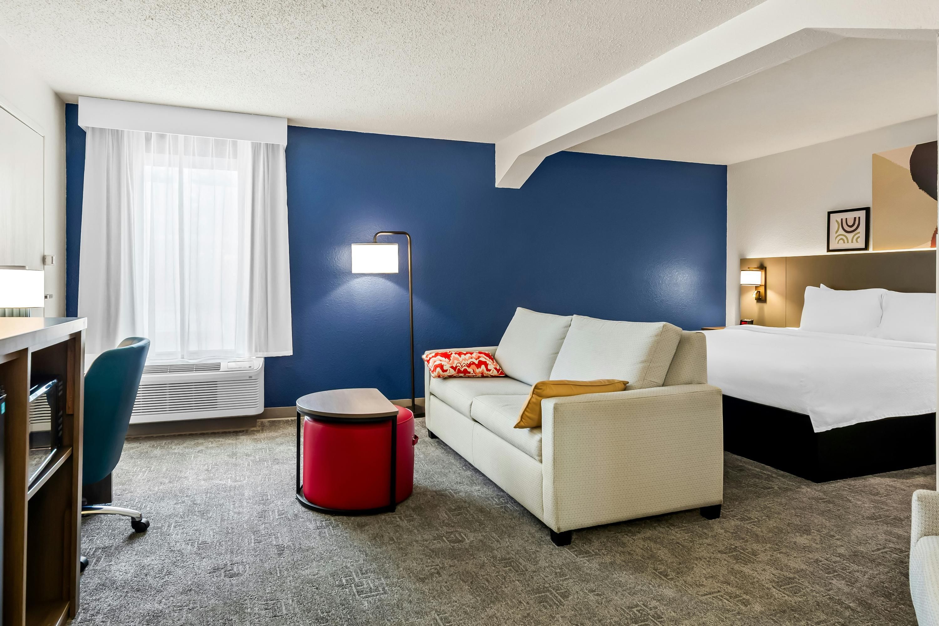 Spark by Hilton Wytheville East Main Street - Wytheville - Спальня