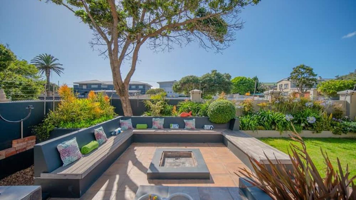 The Mandyville Jeffreys Bay