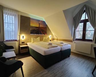 Hotel Stettiner Hof - Greifswald - Bedroom