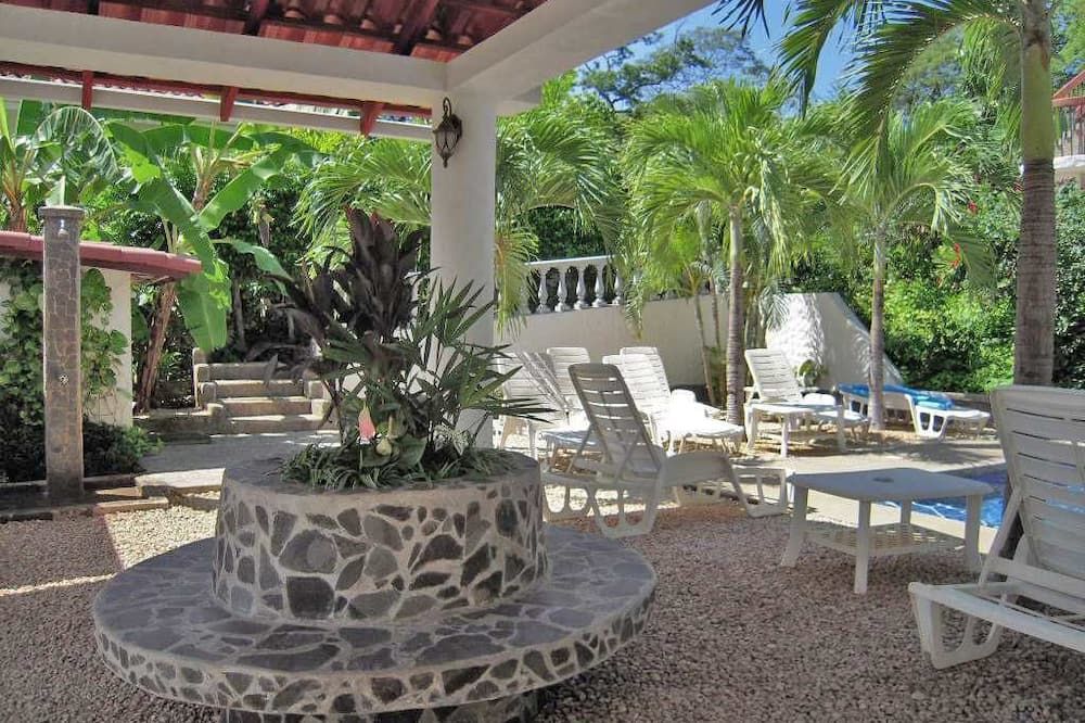 Hotel Flores - Adults Only - טאמרינדו - פטיו