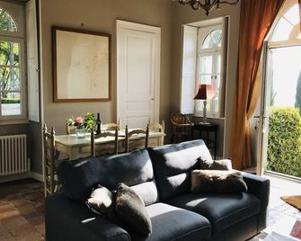 Maison de charme au coeur d'un parc de 45ha - Saint-Paterne-Racan - Sala de estar