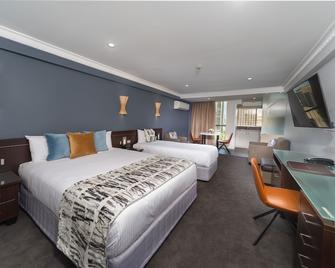 Hyde Park Inn - Sydney - Bedroom