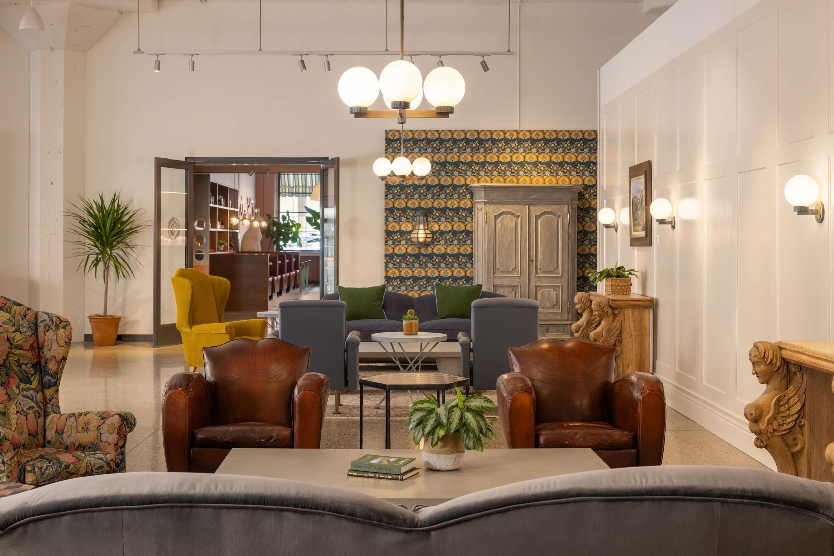 Lounge view of Fordson Hotel