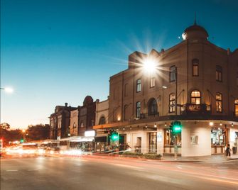 Crown Hotel Surry Hills - Sydney - Gebouw