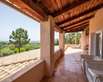 Villa Rossa Palombaggia - Porto Vecchio - Balcón