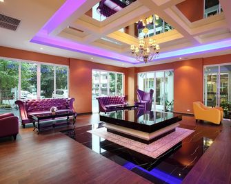 Chillax Resort - Bangkok