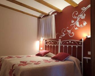Casa rural Abascal - Cella - Habitación
