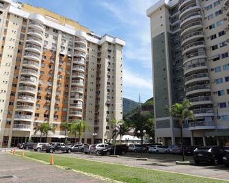 Tijuca: 2 rooms excellent, very cozy and close to the subway - Rio de Janeiro - Building