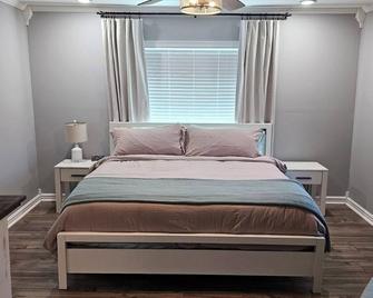 Dale Hollow Hideaway less then 4 miles to state park and state golf course. - Burkesville - Habitación