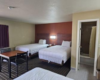 Deluxe Inn Motel - Stamford - Bedroom