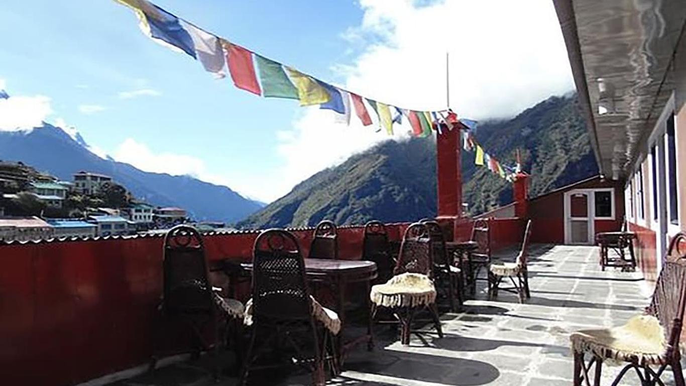 Namche Hotel