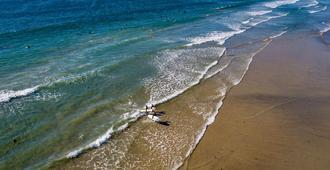 California Dreams Hostel - Pacific Beach - San Diego - Beach