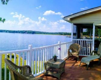 Fairfield Plantation - Villa Rica - Balcony