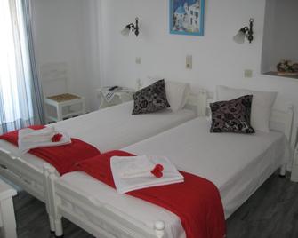 Augusta Studios & Apartments - Naousa