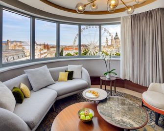 Kempinski Hotel Corvinus Budapest - Budapest - Sala de estar