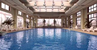 Jinling Resort Nanjing - Nanjing - Pool