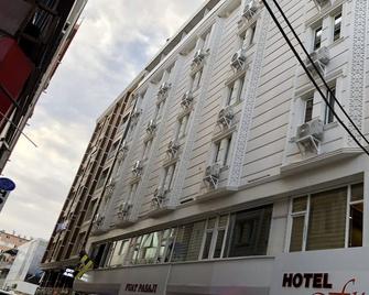 Hotel Fuat - Van - Building