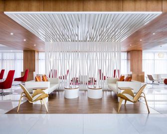 Novotel Jeddah Tahlia Street - Jeddah - Building