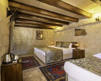 Adora Cave Suites - Göreme - Schlafzimmer