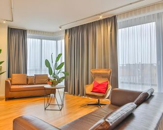 Aeronaut Serviced Apartments Neukölln-Kreuzberg powered by Pearl 1 - Berlin - Pokój dzienny