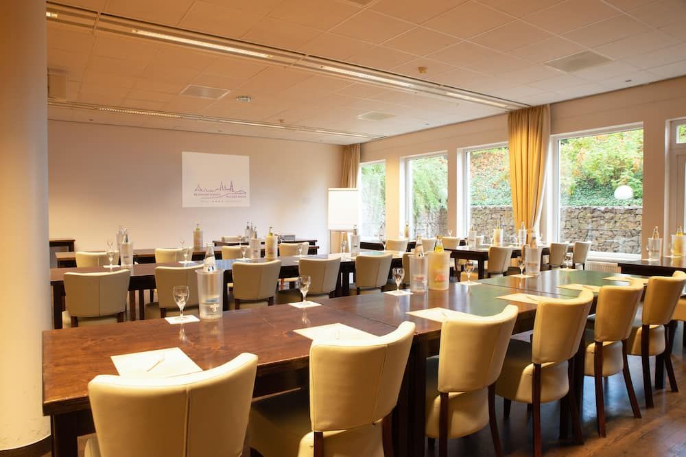 Bergwirtschaft Wilder Mann - דרזדן - מסעדה