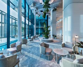 Mitsui Garden Hotel Yokohama Minatomirai Premier - יוקוהאמה - טרקלין