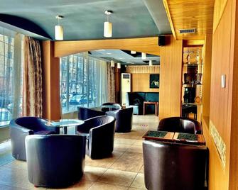 Kharaa Hotel & Restaurant - Ulaanbaatar - Lounge