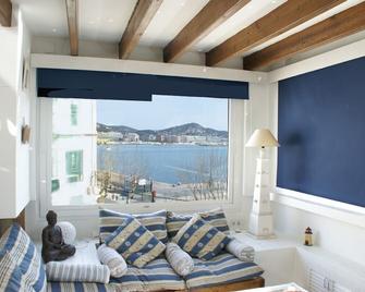 Luxury Penthouse in Historic Port of Ibiza - Ibiza - Sala de estar