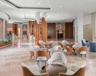 Hilton Alexandria Green Plaza - Alexandria - Lobby