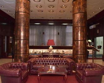 فندق Palace - بلغراد - ردهة