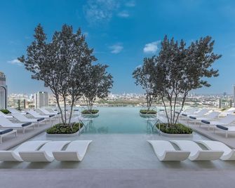 Eastin Grand Hotel Phayathai - Bangkok