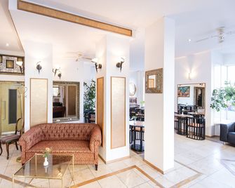 Hotel Central Hauptbahnhof - Heidelberg - Lobby
