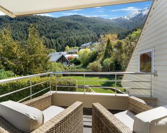 Sunshine Bay Lake Views - Queenstown - Balcony