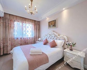 Zhonghai Phoenix Xi'an Apartment Hotel - Ναντσίνγκ - Κρεβατοκάμαρα