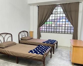 Jiaxin Dormitory Puteri Wangsa - Ulu Tiram