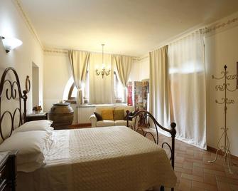 Podere Lornanino - Monteriggioni - Schlafzimmer