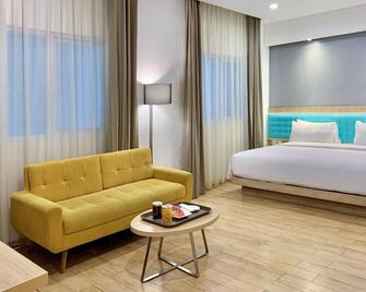 Hotel Santika Kelapa Gading - Jakarta - Bedroom