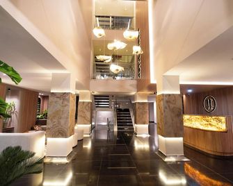 Zione Luxury Hotel Pereira - Pereira - Salónek