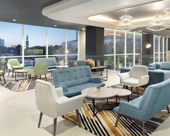 Mercure Makassar Nexa Pettarani - Makassar - Lounge