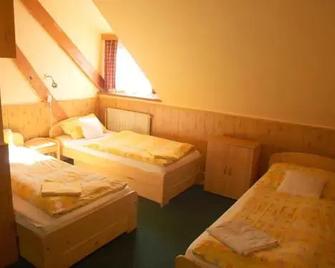 Hotel Kormoran - Lštění - Bedroom