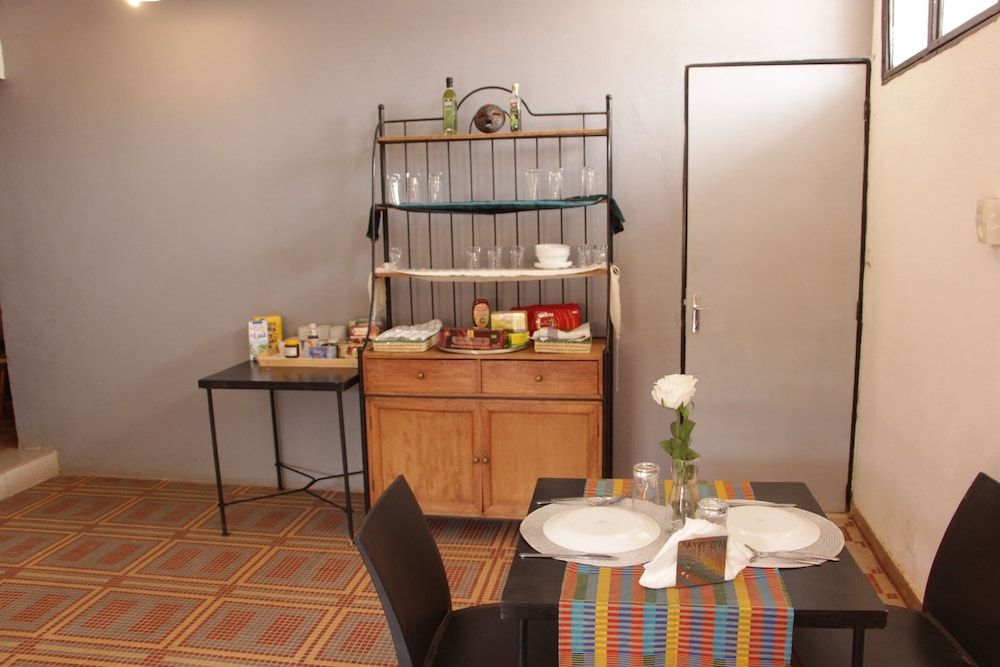 Ouaka - ואגאדוגו - חדר אוכל