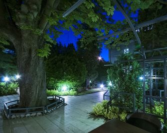 Art Deco Hotel Hoffmann - Kladno - Vista esterna