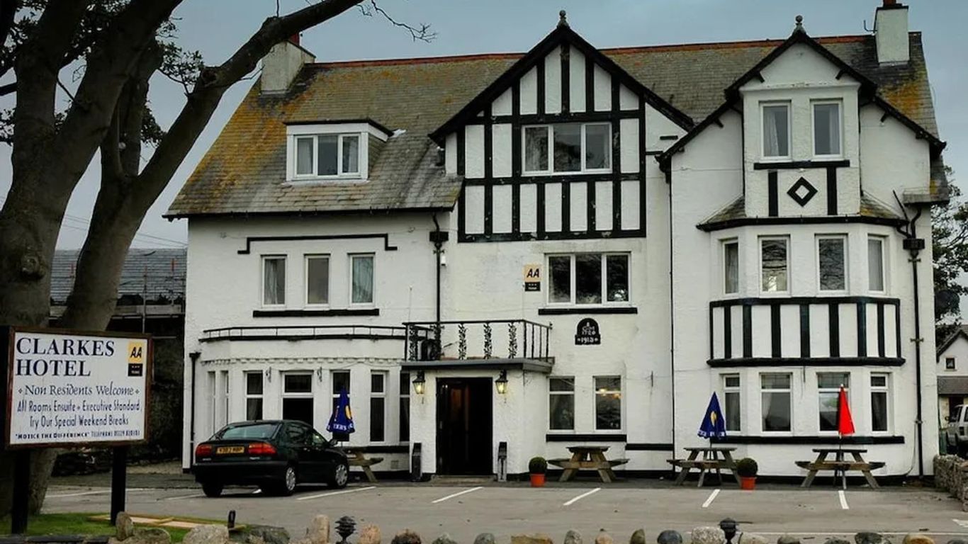 The Clarkes Hotel