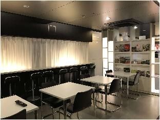 فيرست كابين كيوتو كاراسوما - لتلبية احتياجات النساء